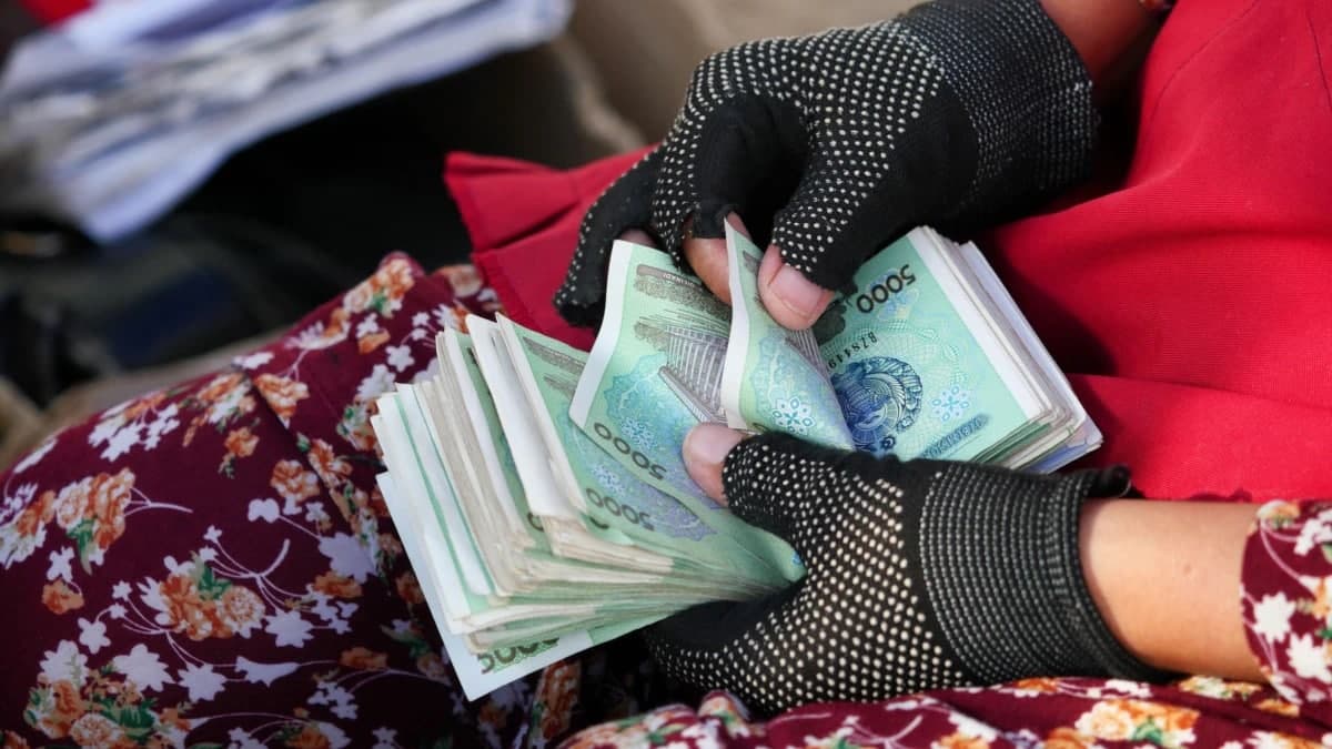 Кам даромадли имом-хатиблар, нархи ошган бензин ва ойликка яшаётган ўзбекистонликлар — ҳафталик дайжест