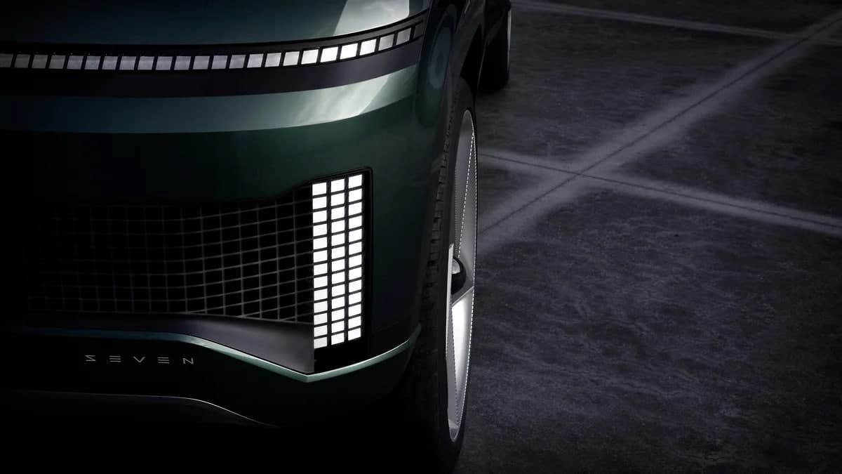 Hyundai компанияси Seven кроссовери тизерини эълон қилди