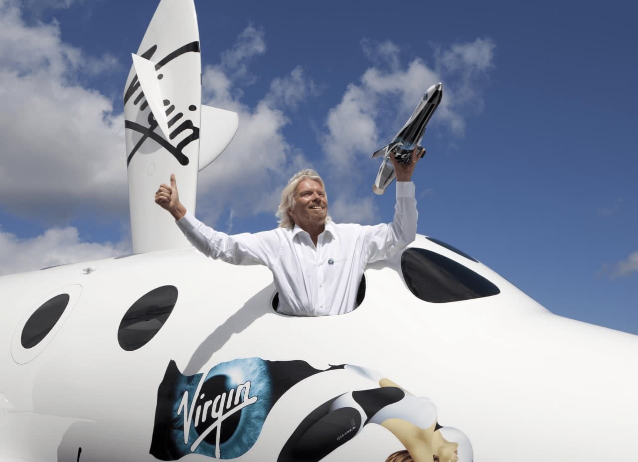 Брэнсон Virgin Galactic’даги 300 млн долларлик улушини сотди. Компания акциялари 4 фоизга арзонлашди