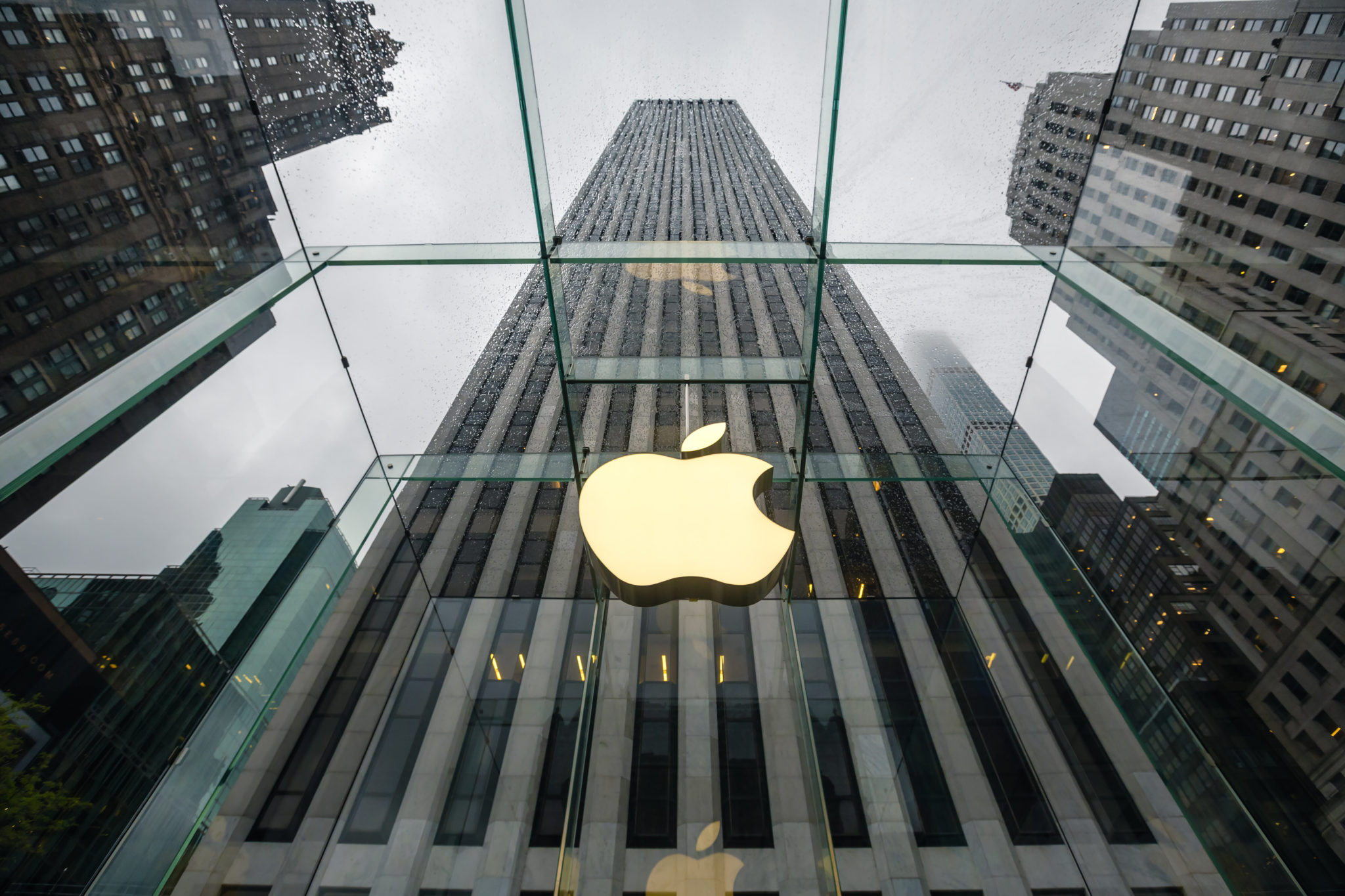 Apple iPhone 13 сабаб iPad ишлаб чиқаришни кескин қисқартирди