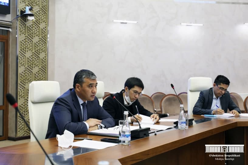 Молия вазири ўринбосари Европа Иттифоқи делегацияси билан учрашди