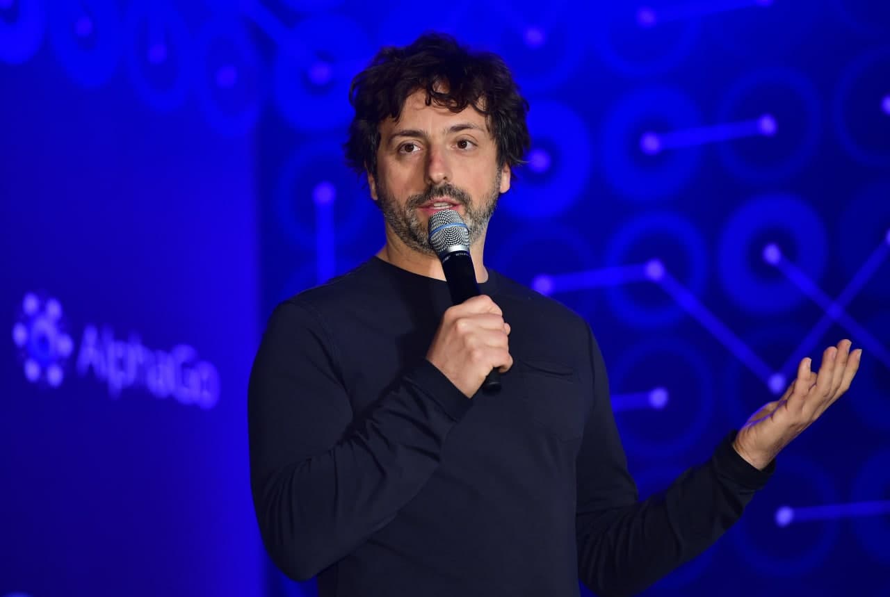 Google асосчиси Сергей Брин қандай китоблар ўқийди?