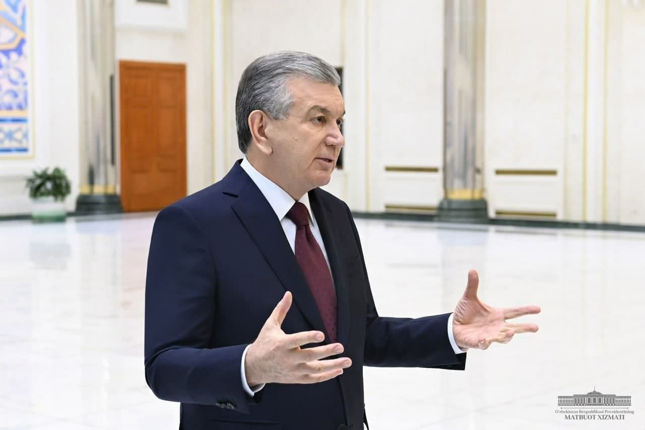 Шавкат Мирзиёев ипотека бўйича яратилган имкониятлардан тўлиқ фойдаланилмаётганини танқид қилди
