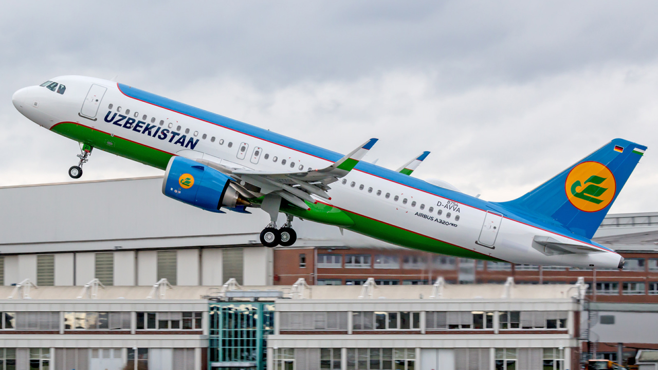 Uzbekistan Airways талабалар учун 50 фоиз чегирма эълон қилди
