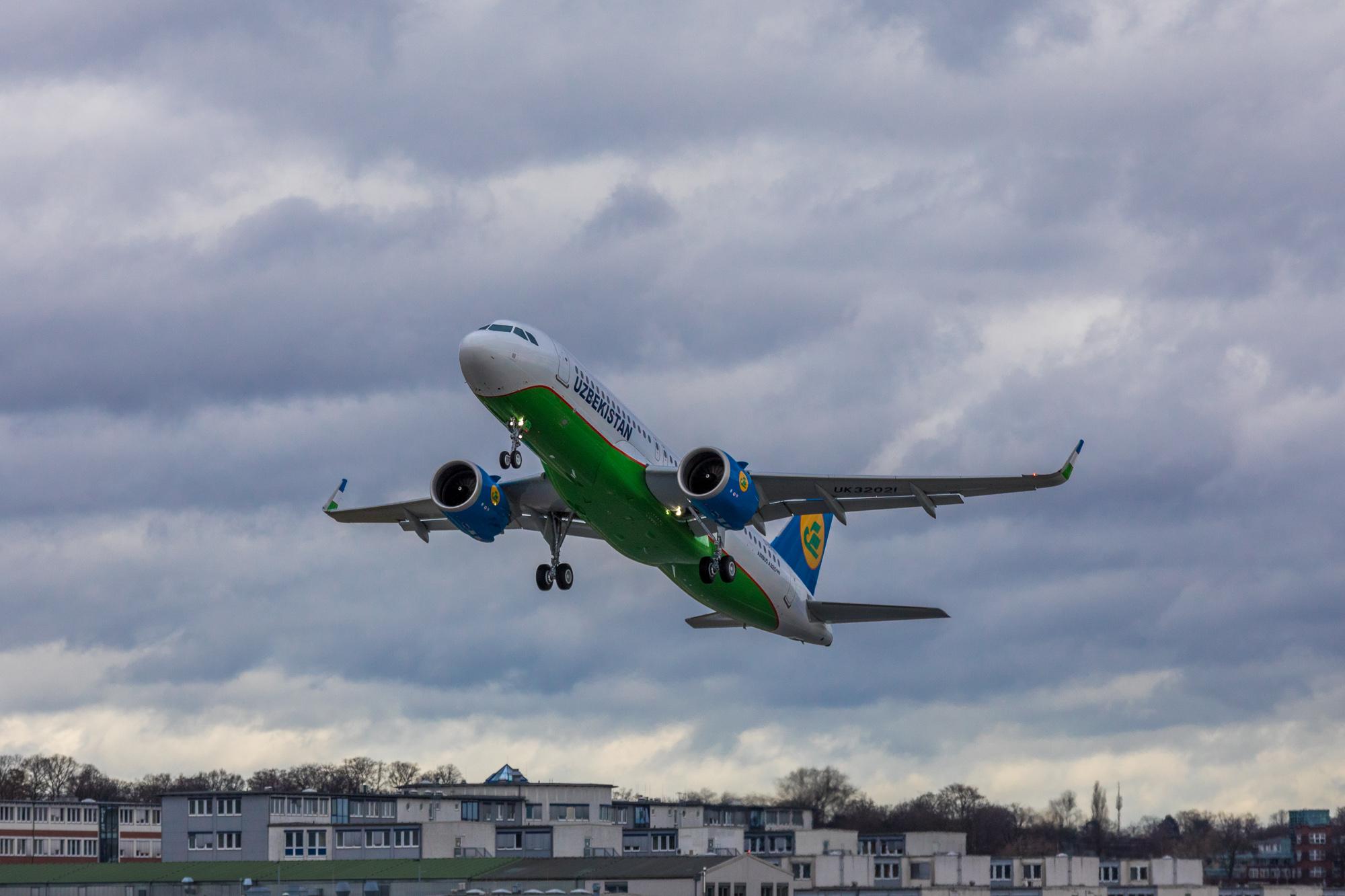 Uzbekistan Airways Қозоғистоннинг намойишлар авж олган Оқтов шаҳрига қатновларни бекор қилди