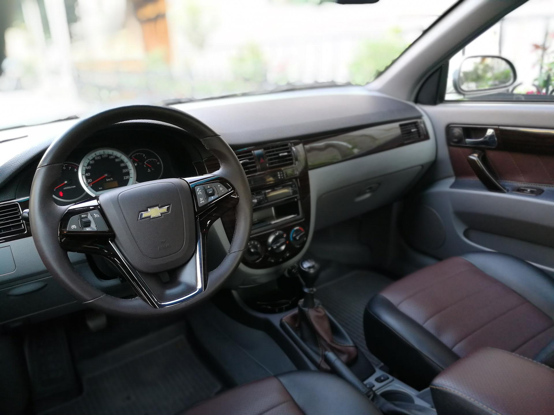 UzAuto Motors автомобилларни магнитофонсиз ишлаб чиқаради