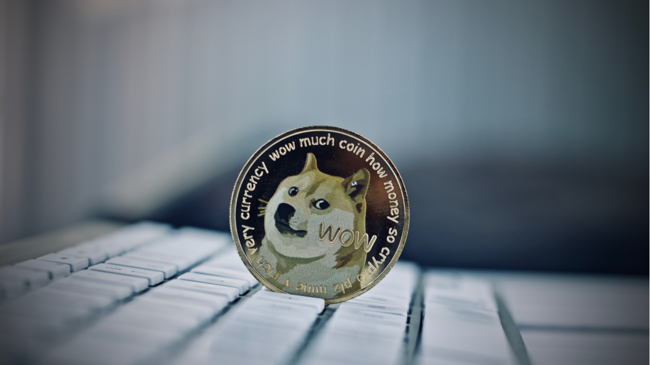Илон Маскнинг твитидан сўнг Dogecoin криптовалютаси нархи кўтарилди