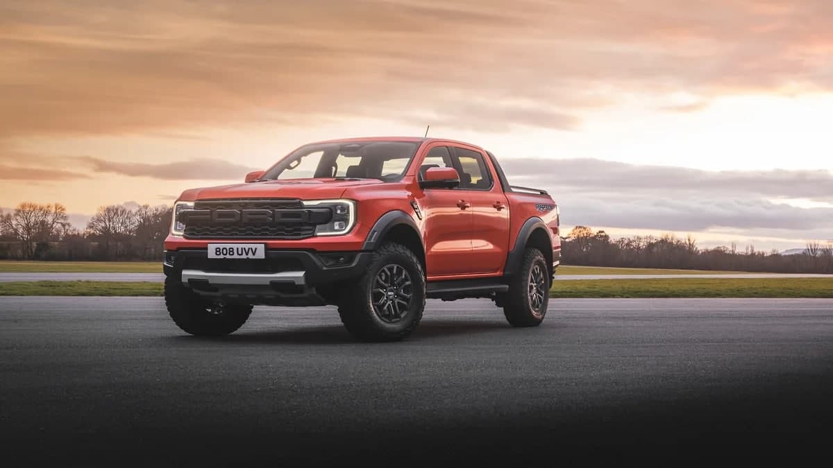Ford Ranger пикапининг янги версиясини тақдим этди (фото)