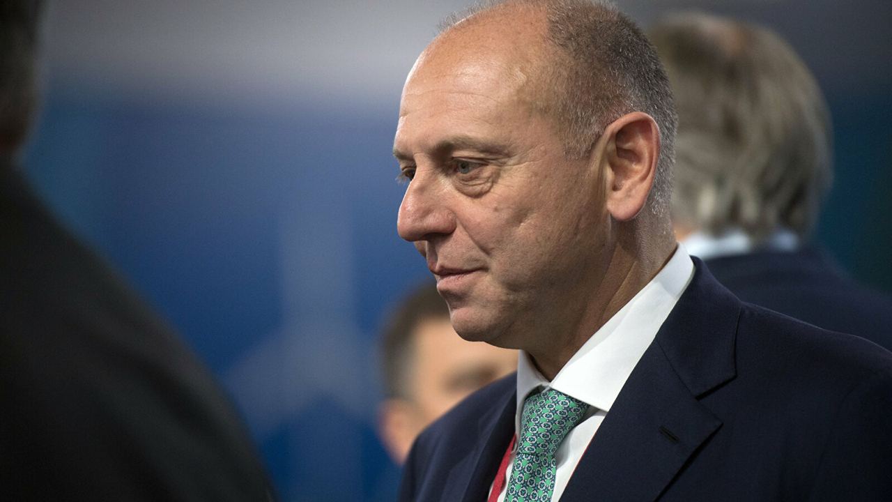 Гибралтар россиялик миллиардер Дмитрий Пумпянскийнинг яхтасини ҳибсга олди