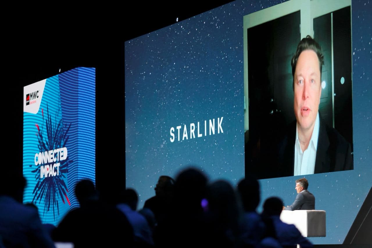 Украинада Илон Маскнинг Starlink сунъий йўлдош интернети ишга туширилди