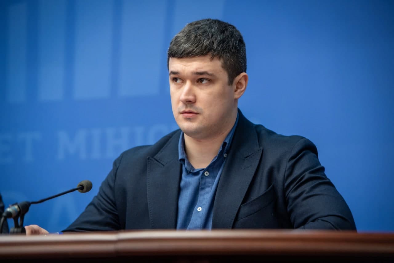 Украина бош вазири ўринбосари Samsung’ни Россияга маҳсулот етказиб беришни тўхтатишга чақирди