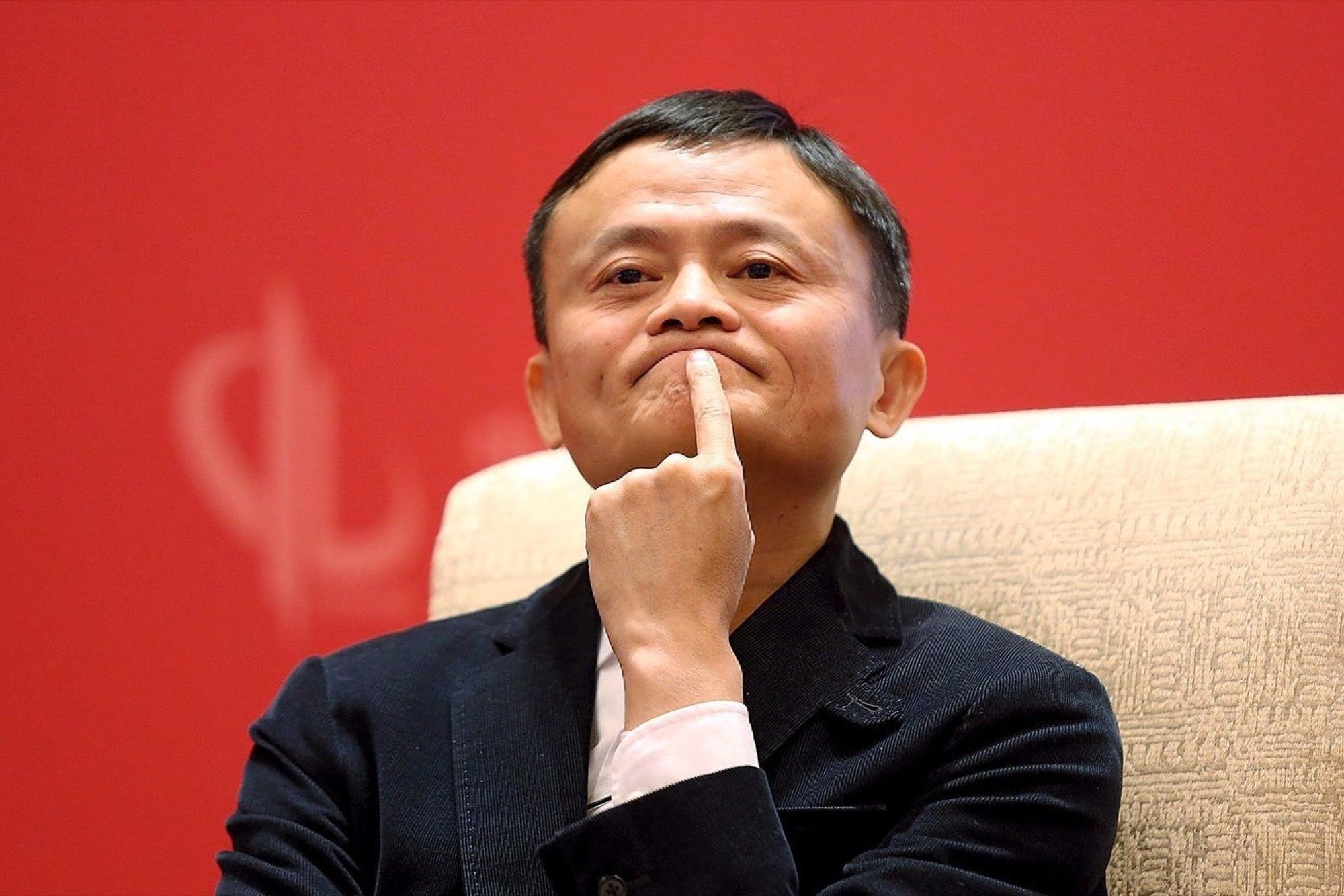 Жек Манинг ҳибсга олиниши ҳақидаги миш-мишлар Alibaba капиталлашувини кескин пасайтирди