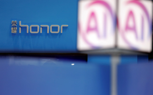 Honor Ўзбекистон билан параллель импорт орқали Россияга смартфон олиб киришда келишувга эришди