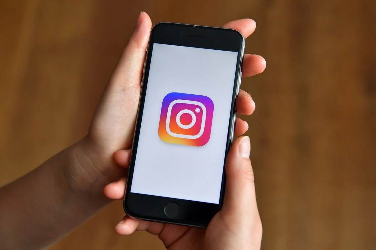 Instagram фойдаланувчилар ёшини текширишнинг учта янги усулини йўлга қўяди
