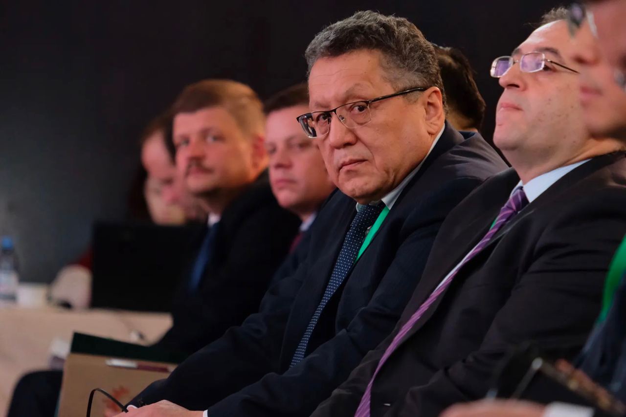 «Ўзбекистонга нақд чет эл валютаси олиб келишда чеклов қўйилиши хавфи ҳақиқатан ҳам мавжуд» — Марказий банк раиси