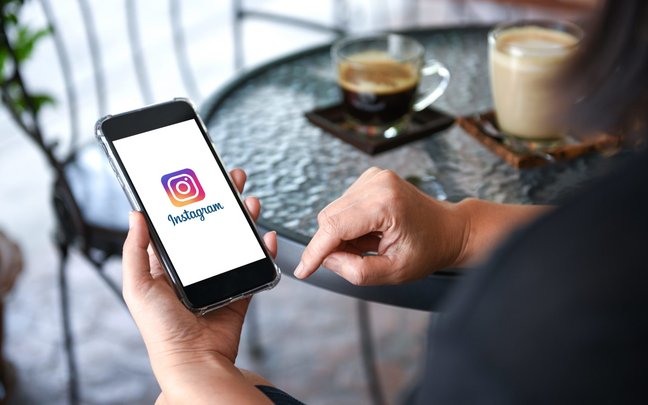 Instagram айрим фойдаланувчилардан ирқи ва этник келиб чиқишини сўрай бошлайди