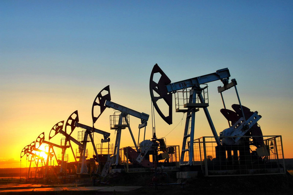 АҚШ стратегик захирадаги нефтни сотишни давом эттирмайди
