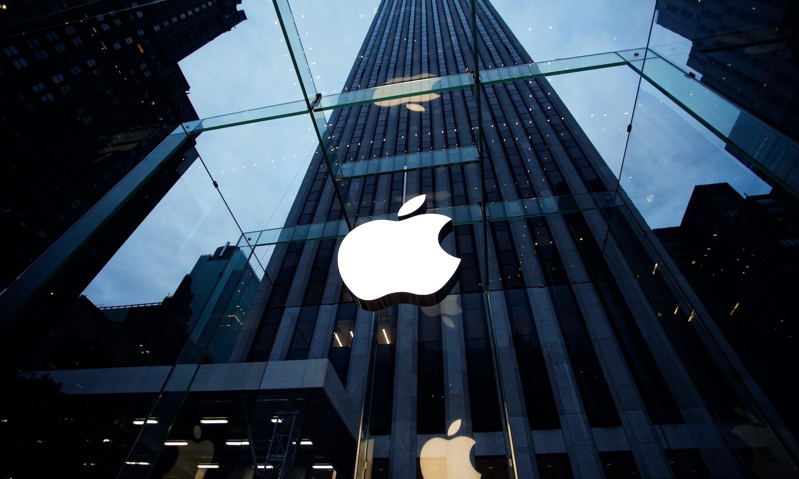 Apple носоз клавиатуралар сабаб мижозларига 50 млн доллар тўлайди