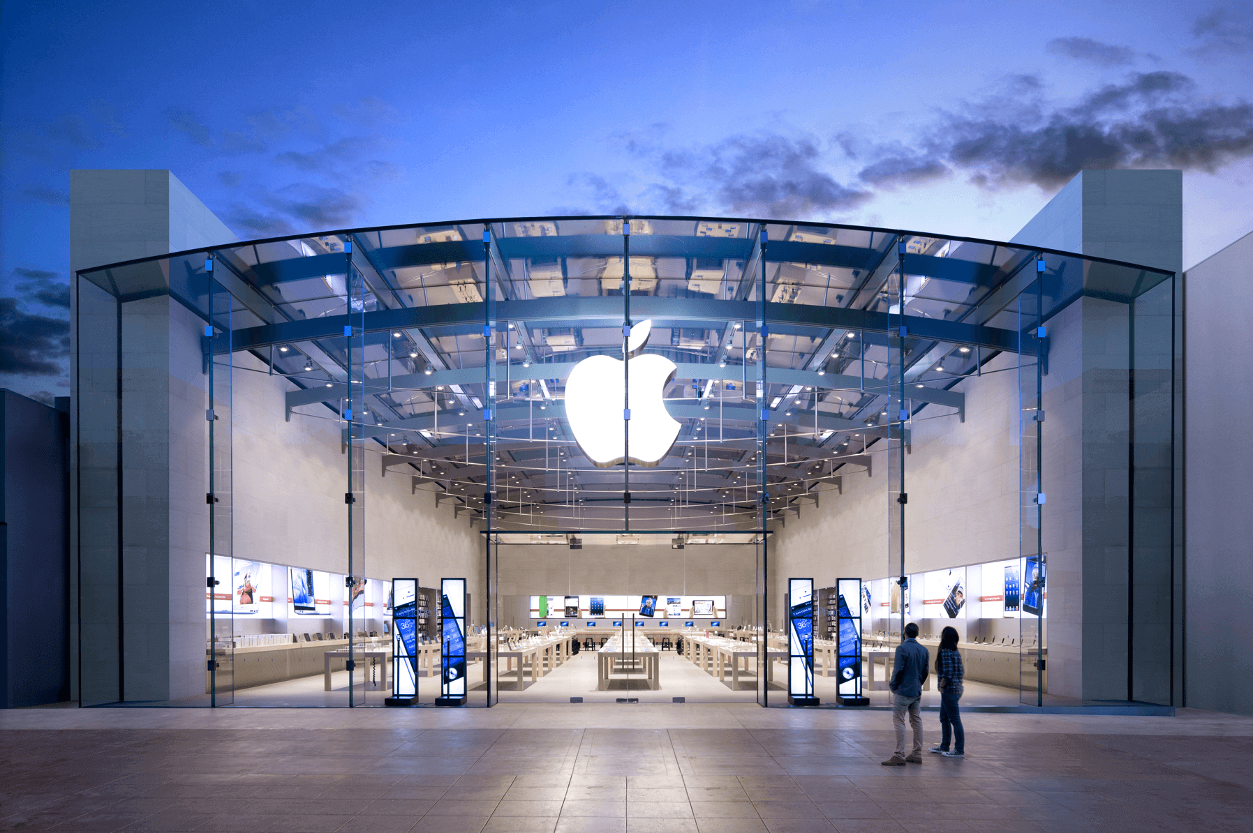 Apple янги ходимларни ишга олишни камайтиради