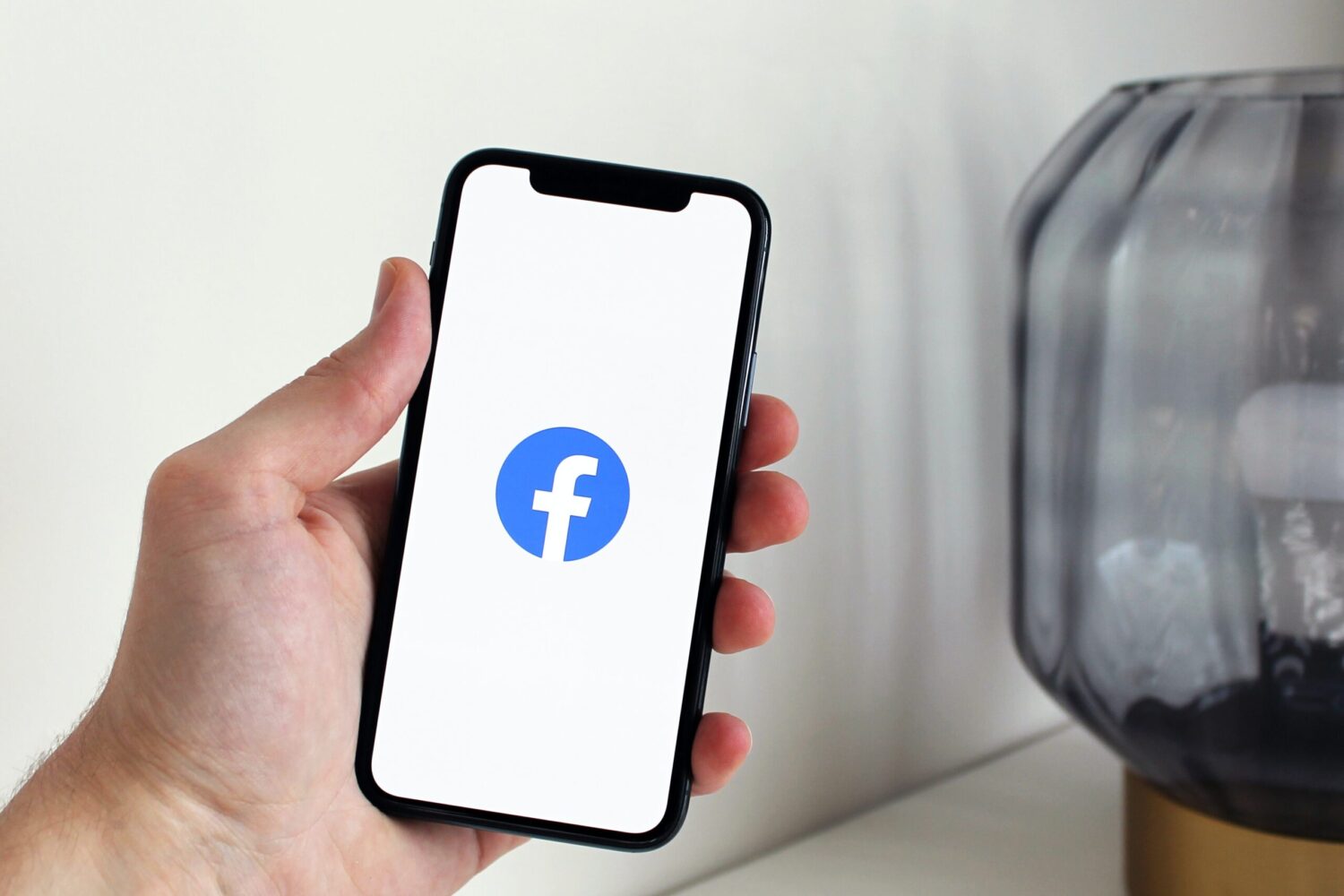 Facebook фойдаланувчилари тўрттагача қўшимча профиль яратиши мумкин бўлади