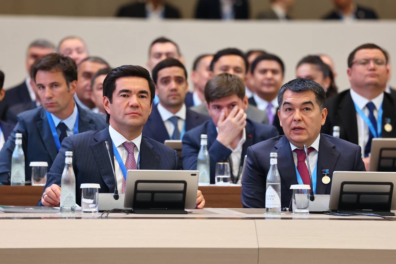 Президент Мурод Назаров қураётган бинолар ҳақида гапирди