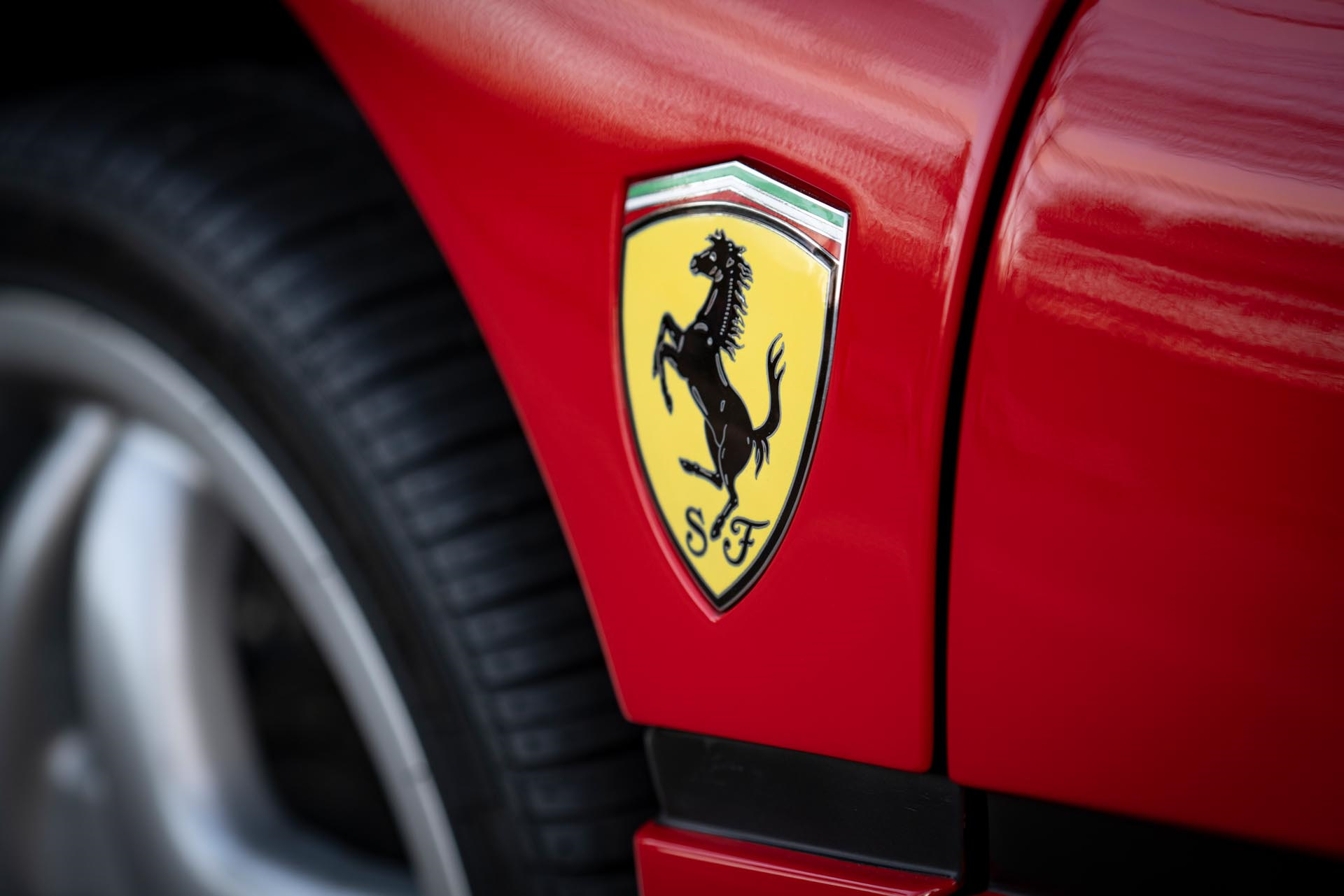 Ferrari йилнинг иккинчи чорагида рекорд даромад олди