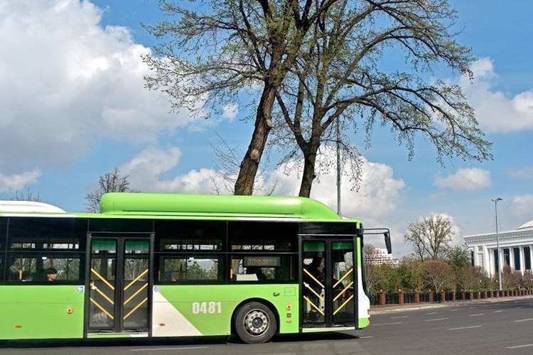 1 сентябрдан автобусларда йўлкира фақат унга чиқишда тўланади