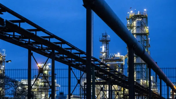 Ғарб Россия нефтига чекловлар қўйишга тайёрланмоқда: бу нималарга олиб келади?