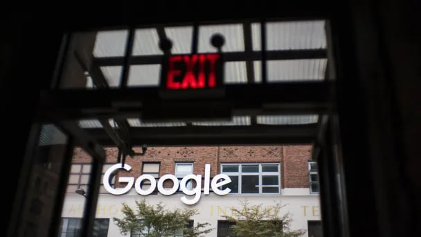 «Ҳамма ишдан бўшатилди». Google ва Microsoft каби йирик компаниялар нега ходимларни ишдан бўшатмоқда ва бу нималарга олиб келади?