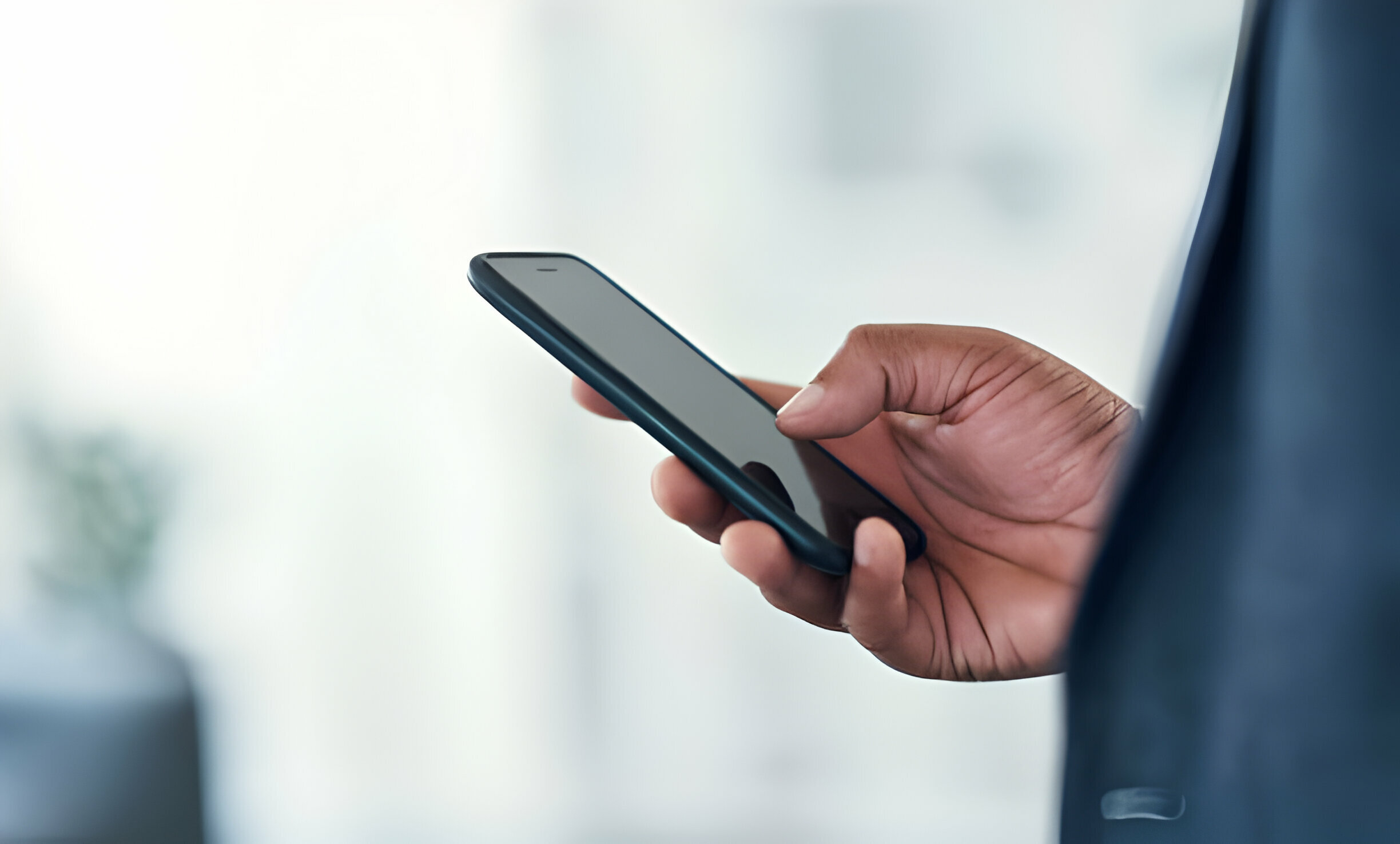 Ўзбекистонда 1 мартдан SMS-хабарнома хизмати нархи икки бараварга ошади