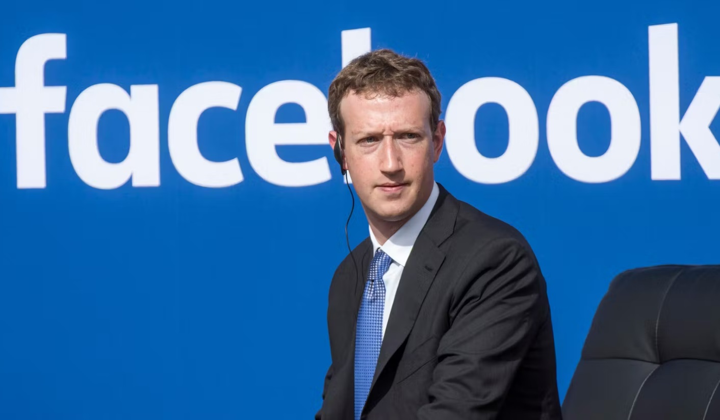 Маоши йилига 1 долларни ташкил этадиган Марк Цукерберг. Facebook қандай қилиб муваффақиятга эришди?
