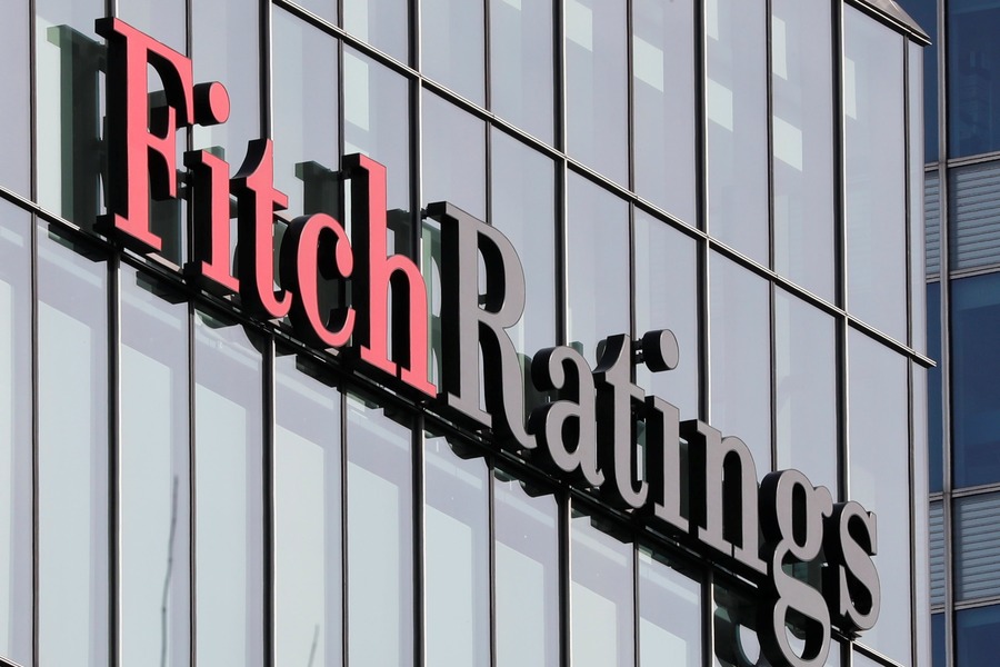 Fitch Ўзбекистоннинг кредит рейтинги прогнозини «ижобий»га ўзгартирди